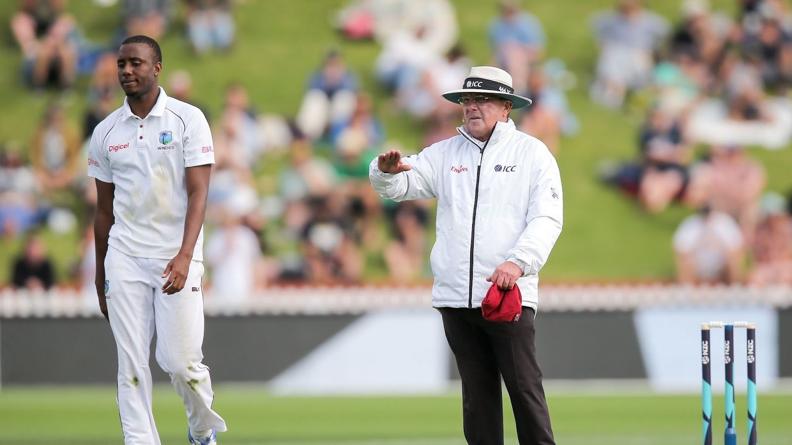 Learn your signals first if you want know how to become a umpire in cricket